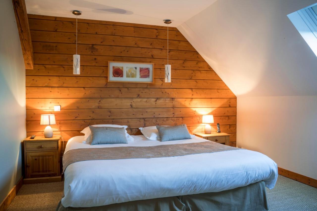 Hotel Saint-Pierre Понтарлье Экстерьер фото